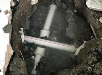 察哈尔右翼前阳台漏水维修公司为您分享楼上楼下漏水怎么处理